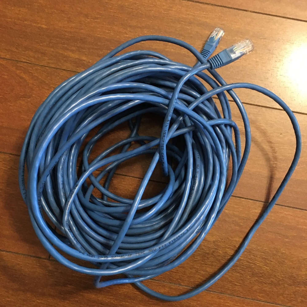 100 FOOT AWM 2835 24AWG/4P FT2 E164578 ETL CAT.5e network patch cable